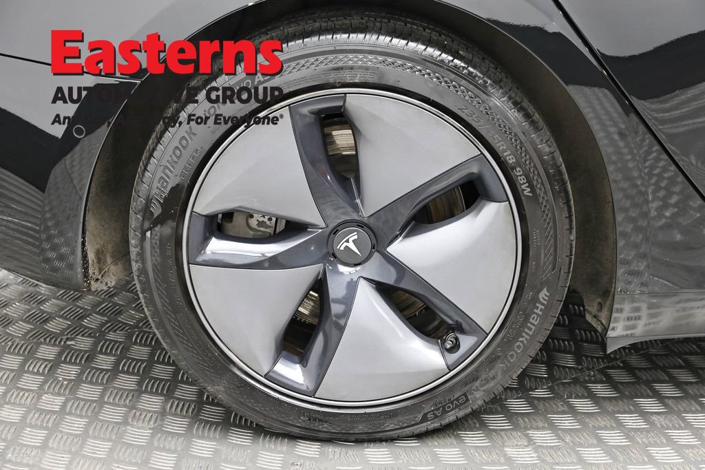 Used 2019 Tesla Model 3 Standard Range Plus image 27