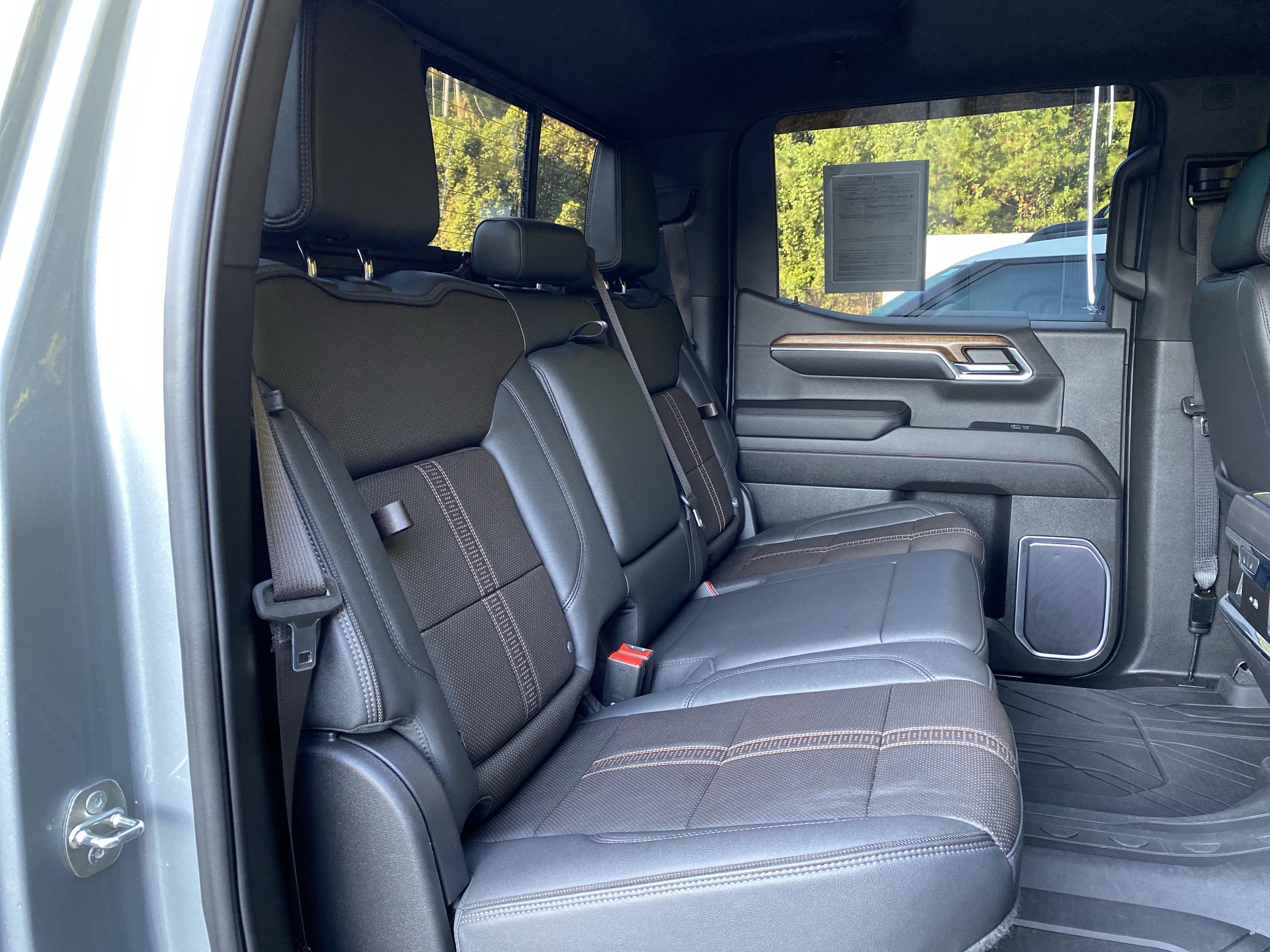 Used 2023 Chevrolet Silverado 1500 High Country w/ High Country Premium Package AWD/4WD image 41