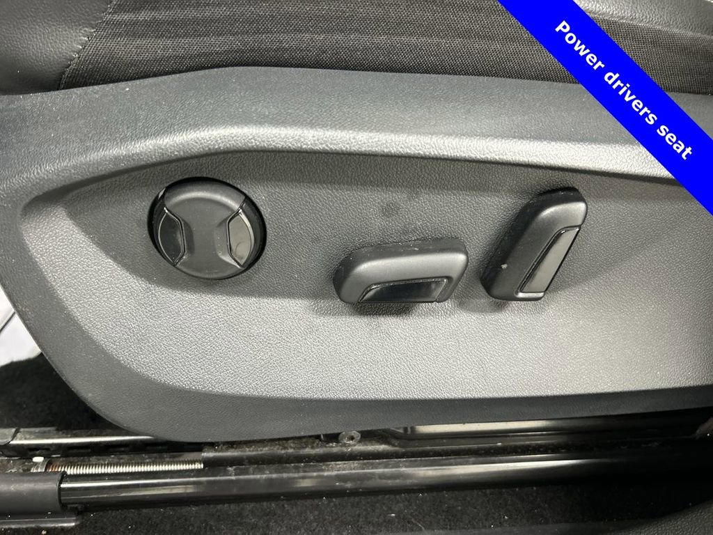 Certified 2022 Volkswagen Tiguan SE w/ Panoramic Sunroof Package image 14