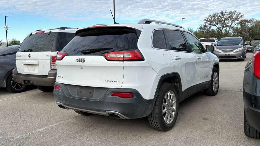 Used 2015 Jeep Cherokee Limited image 4