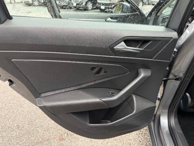 Used 2021 Volkswagen Jetta SE image 31