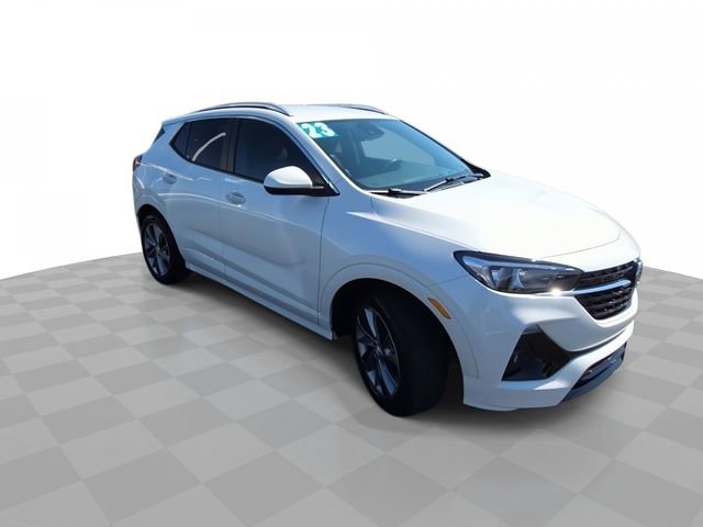 Used 2023 Buick Encore GX Select w/ Sport Touring Package image 2