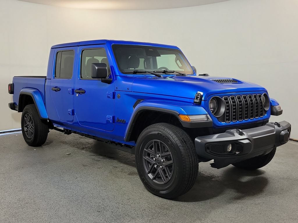 Used 2026 Jeep Gladiator Sport AWD/4WD video 1