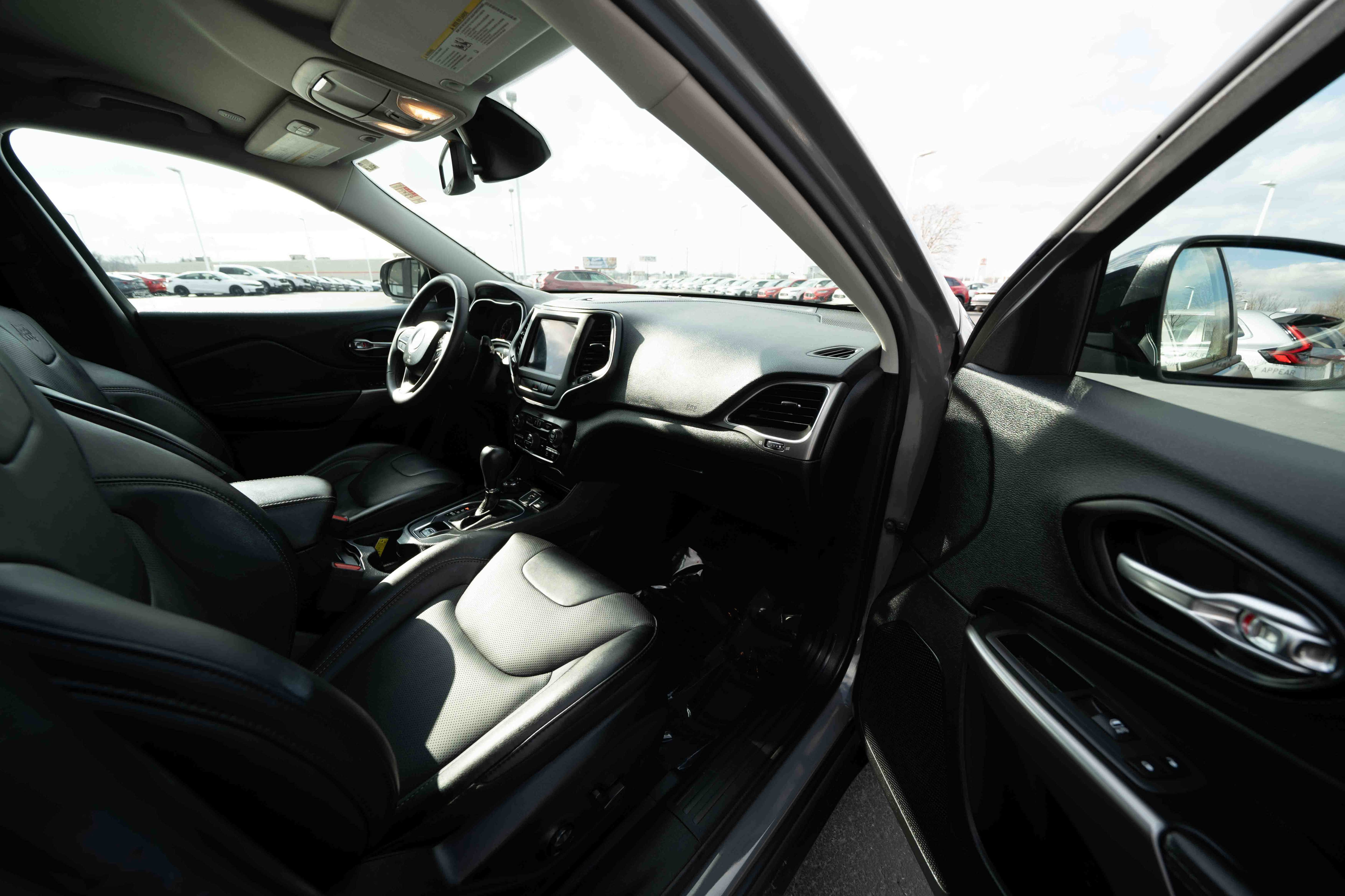 Used 2022 Jeep Cherokee Latitude Lux image 26