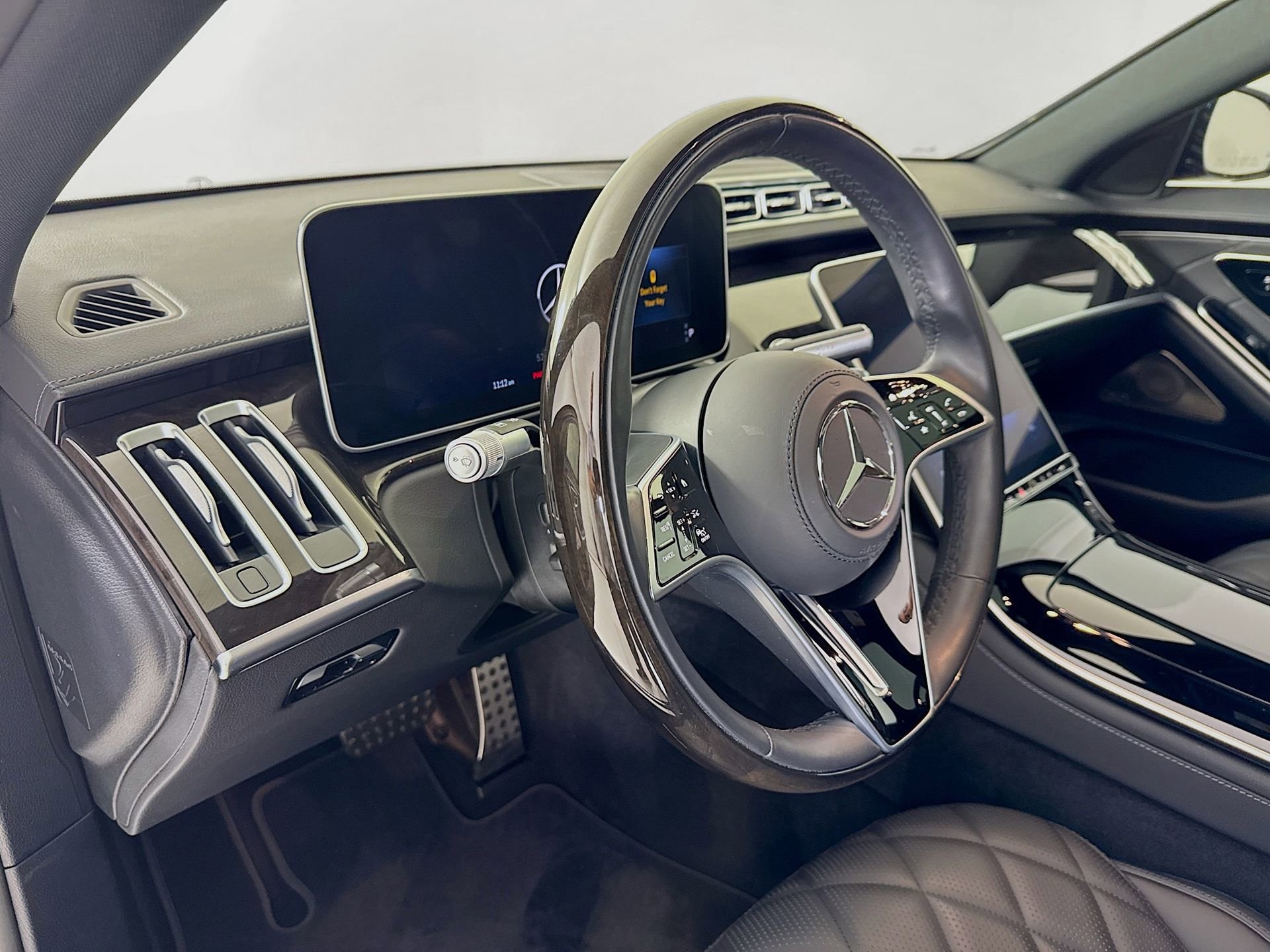 Used 2024 Mercedes-Benz S 580 4MATIC Sedan image 10