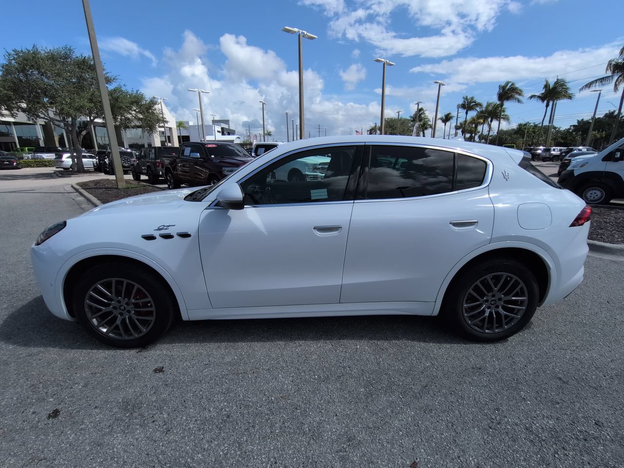 Used 2023 Maserati Grecale GT AWD/4WD image 8