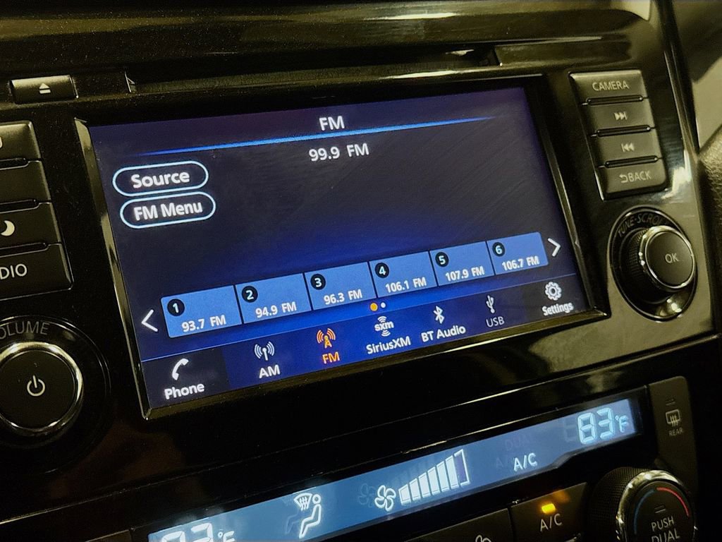 Used 2019 Nissan Rogue Sport SV image 17