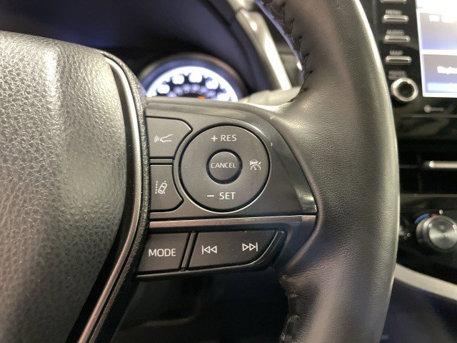 Used 2022 Toyota Camry SE w/ Convenience Package FWD image 30