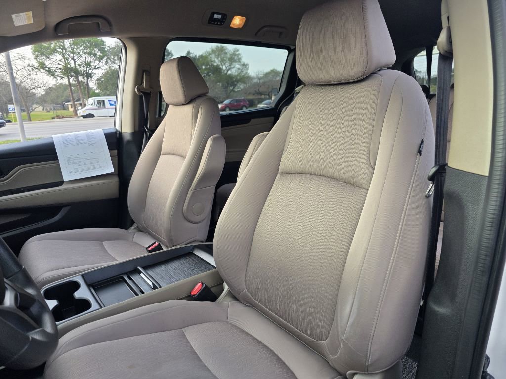 Used 2022 Honda Odyssey EX image 17