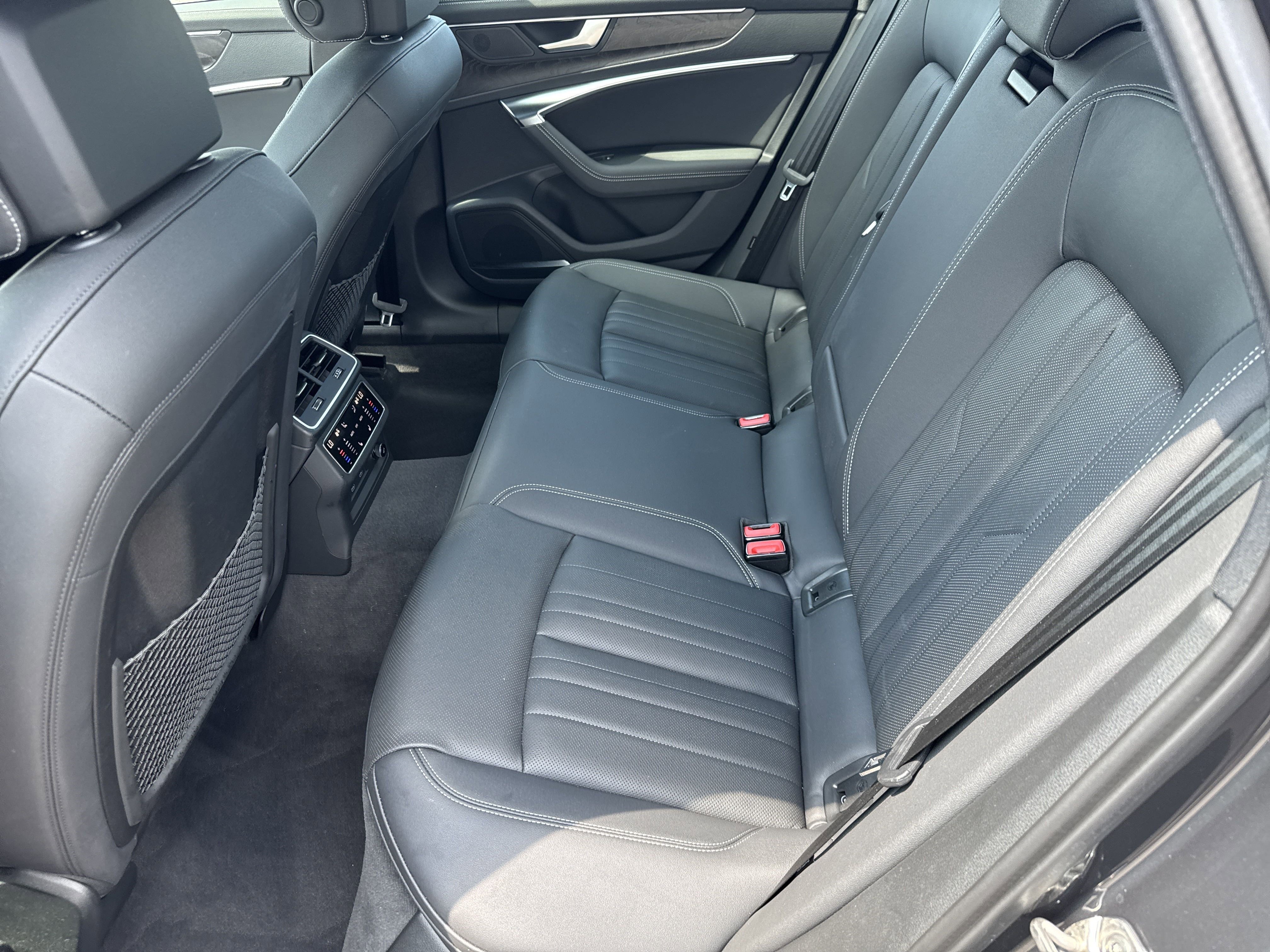 Used 2023 Audi A6 Premium Plus w/ Premium Plus Package image 6