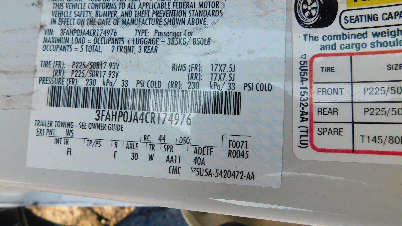 Used 2012 Ford Fusion SEL image 20