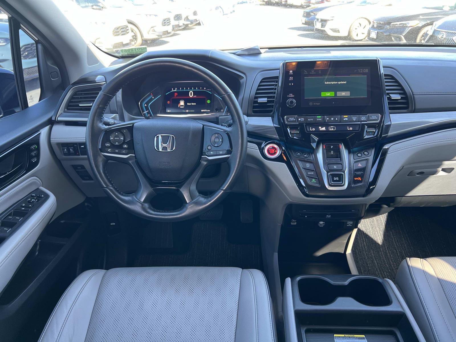 Used 2022 Honda Odyssey Elite image 7