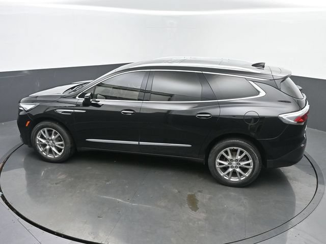 Used 2022 Buick Enclave Essence w/ Experience Buick Package FWD image 39
