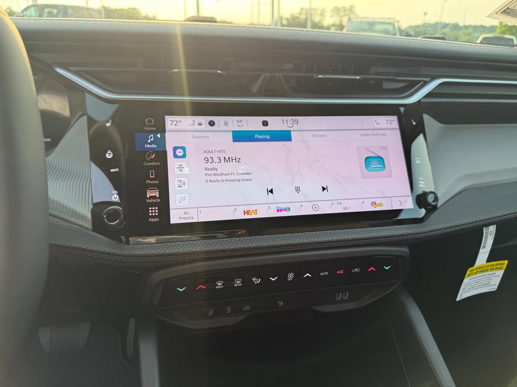 New 2026 Jeep Cherokee Limited AWD/4WD image 10