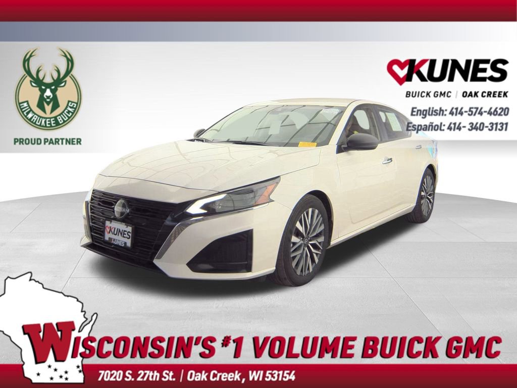 Used 2024 Nissan Altima 2.5 SV