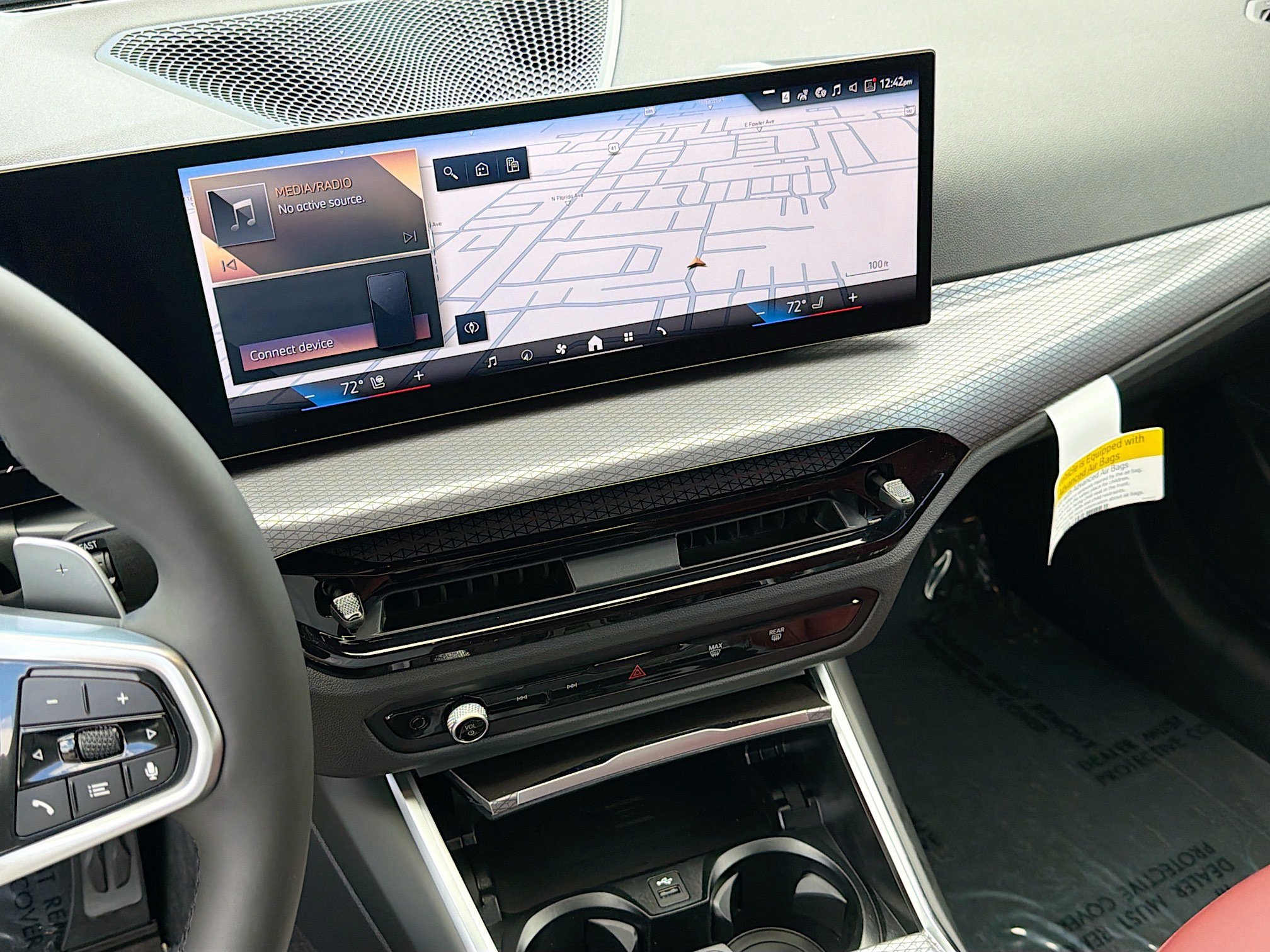 New 2026 BMW 330i Sedan w/ M Sport Package image 28