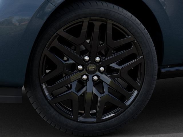 New 2027 Ford Expedition Platinum w/ Stealth Performance Package AWD/4WD image 19