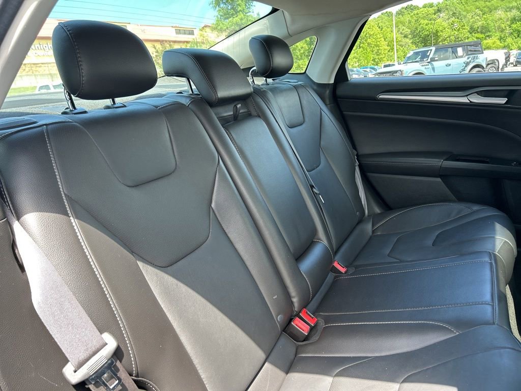 Used 2013 Ford Fusion Titanium w/ Titanium Driver Assist Pkg FWD image 41
