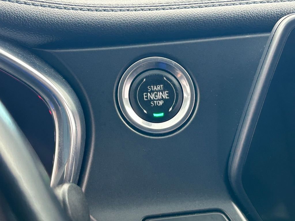 Used 2019 Chevrolet Blazer LT image 29