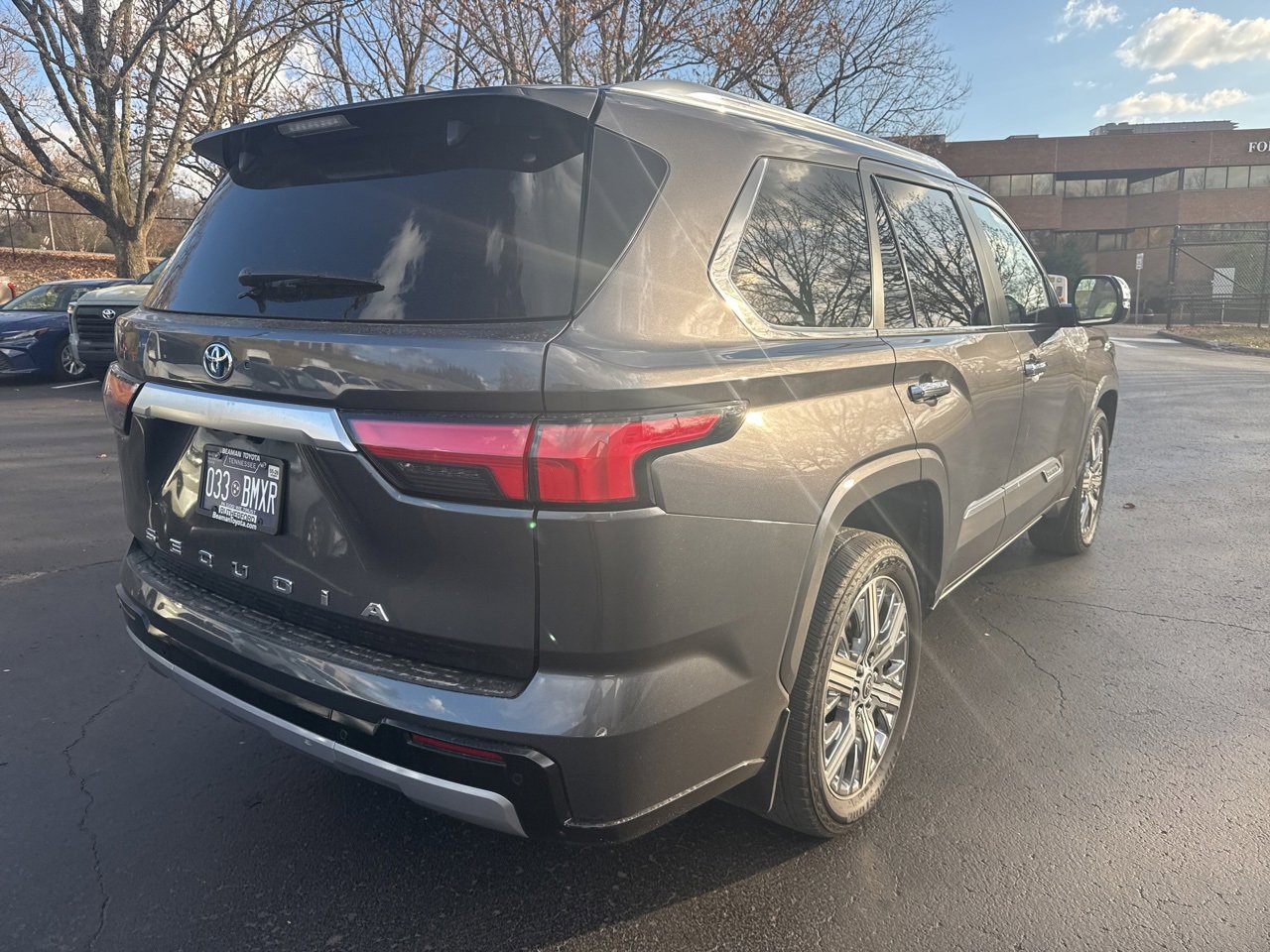 Used 2024 Toyota Sequoia Capstone image 4