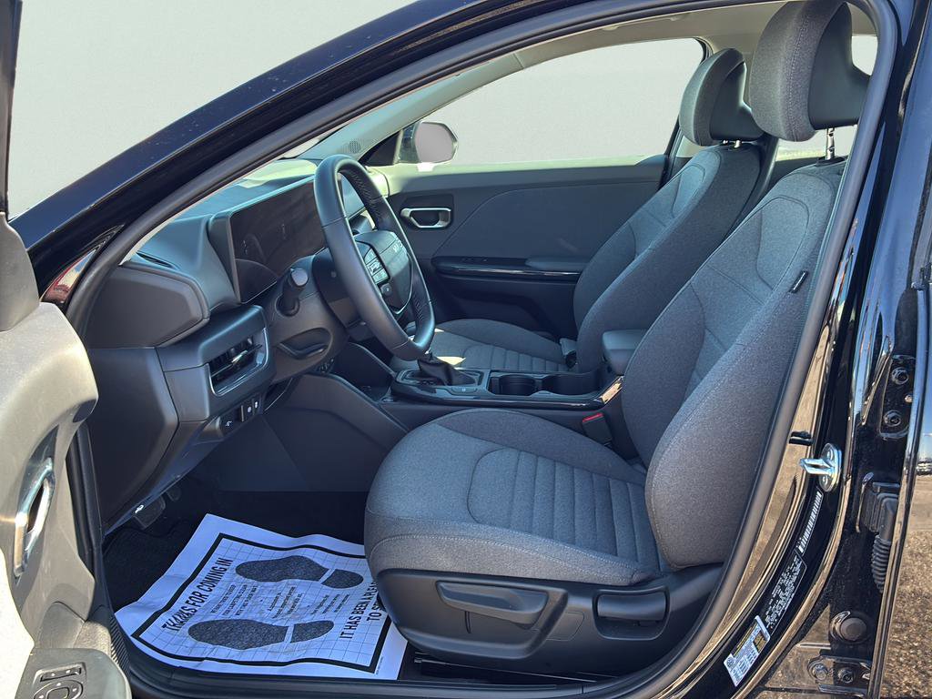 Certified 2025 Kia K4 EX FWD image 18