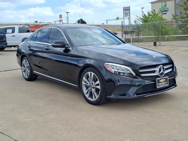 Used 2019 Mercedes-Benz C 300 Sedan w/ Premium Package image 3