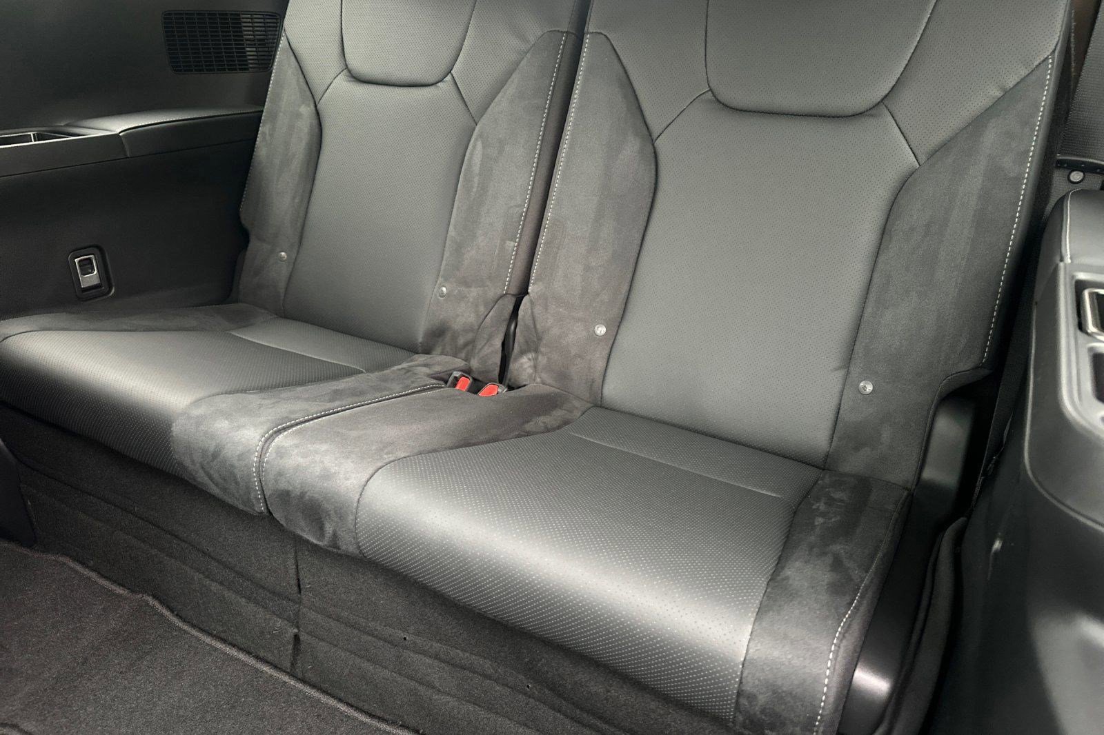 New 2026 Lexus TX 500h AWD image 27