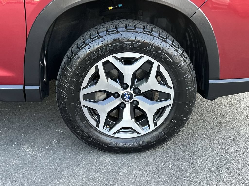 Certified 2021 Subaru Forester Premium AWD/4WD image 13