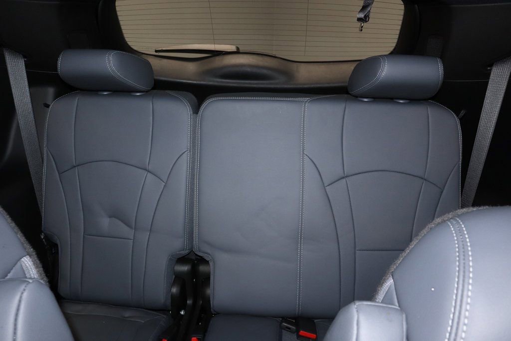 Used 2023 Buick Enclave Essence w/ Experience Buick Package image 23