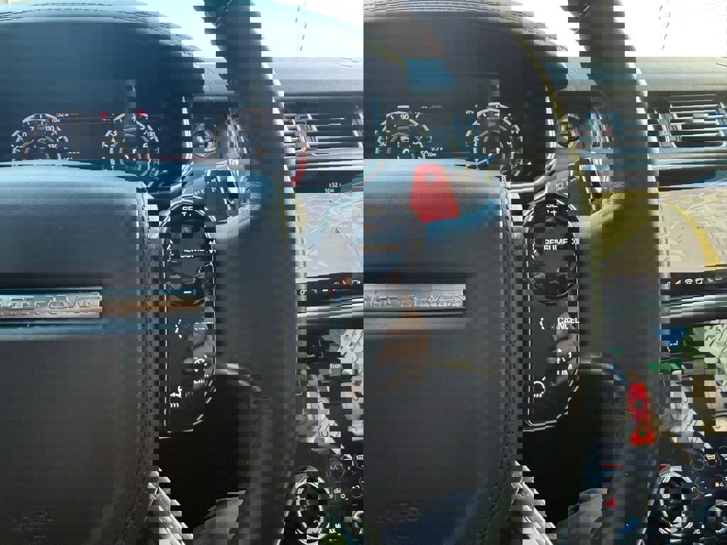 Used 2019 Land Rover Range Rover SV Autobiography Dynamic image 36