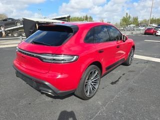 Used 2024 Porsche Macan Turbo image 8