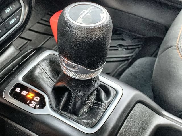 Used 2024 Jeep Gladiator Mojave w/ Safety Group AWD/4WD image 26