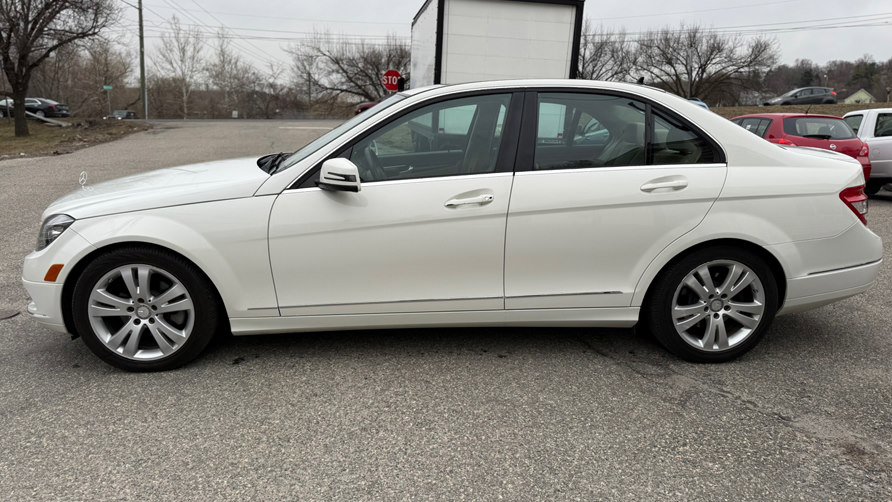 Used 2010 Mercedes-Benz C 300 4MATIC Sedan image 13