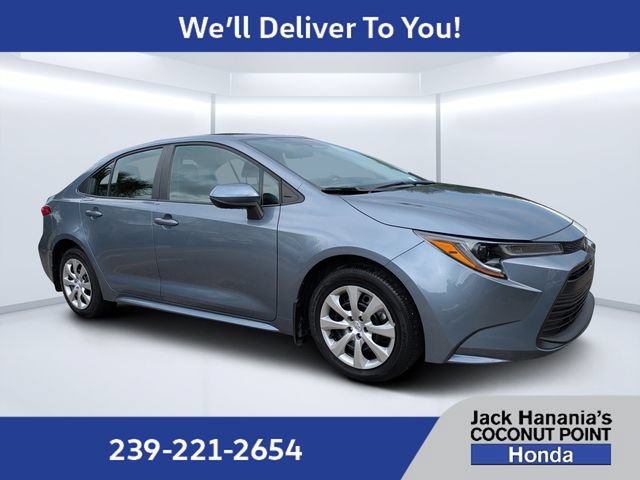 Used 2026 Toyota Corolla LE FWD image 1
