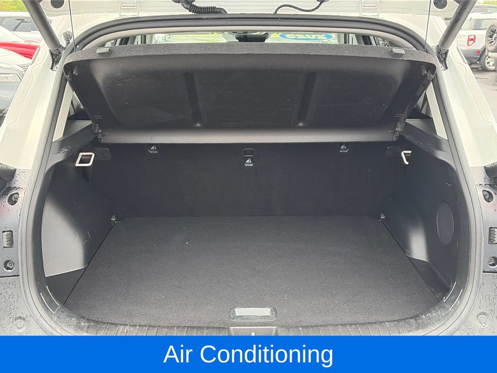 Used 2025 Kia Seltos SX w/ SX Sunroof Package AWD/4WD image 8