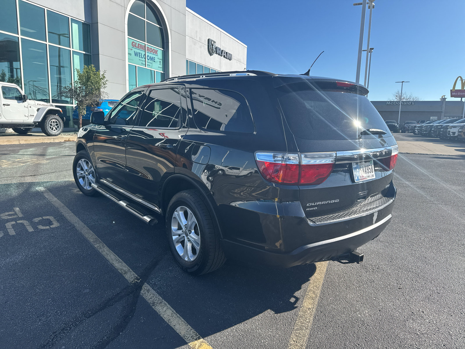 Used 2012 Dodge Durango Crew w/ Entry Nav/Commuter Group AWD/4WD image 4