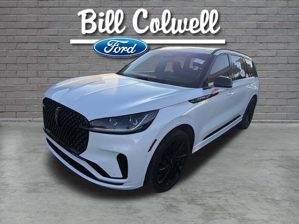 Used 2025 Lincoln Aviator Reserve w/ Jet Appearance Package AWD/4WD image 3