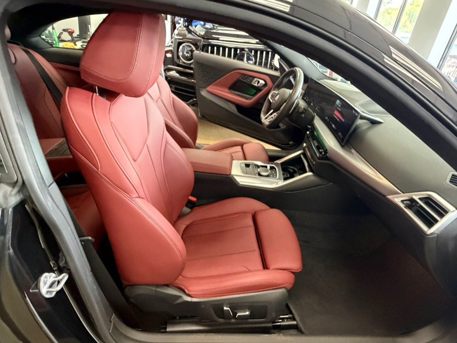 Used 2026 BMW M240i xDrive Coupe AWD/4WD image 43