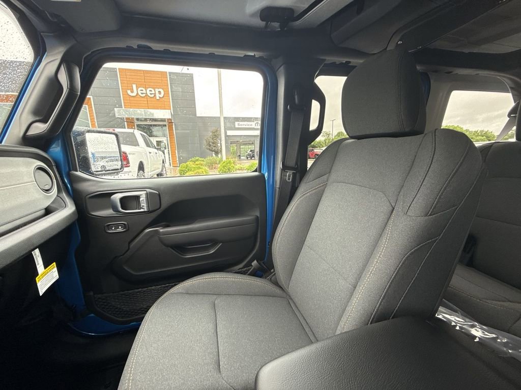 New 2026 Jeep Wrangler Unlimited Sport AWD/4WD image 30