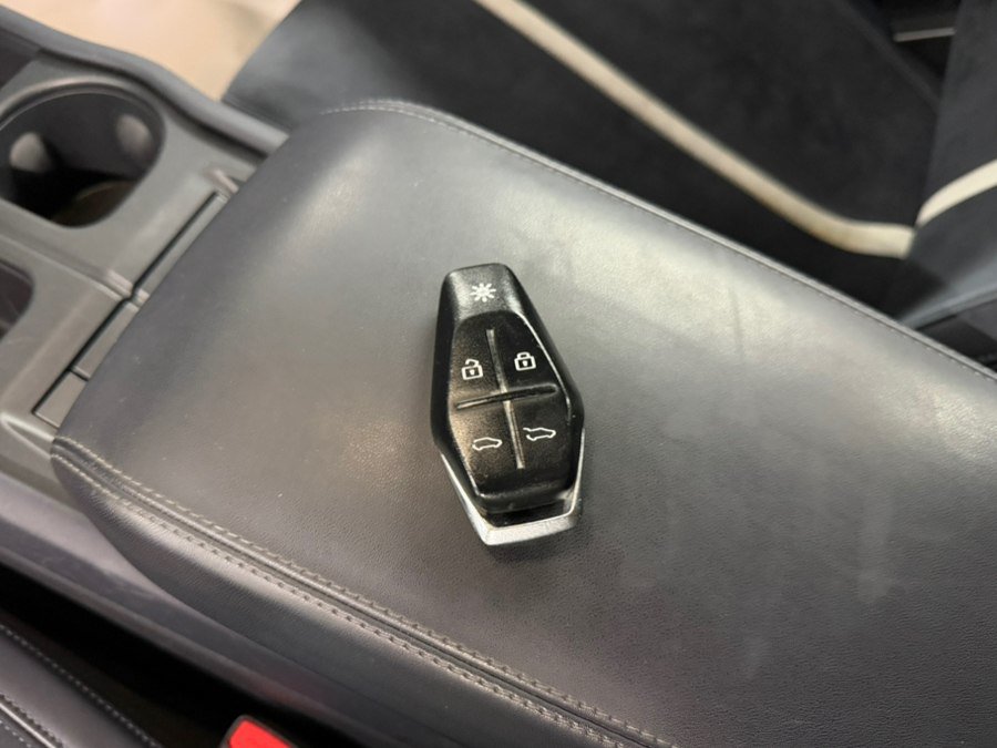Used 2023 Fisker Ocean One AWD/4WD image 35