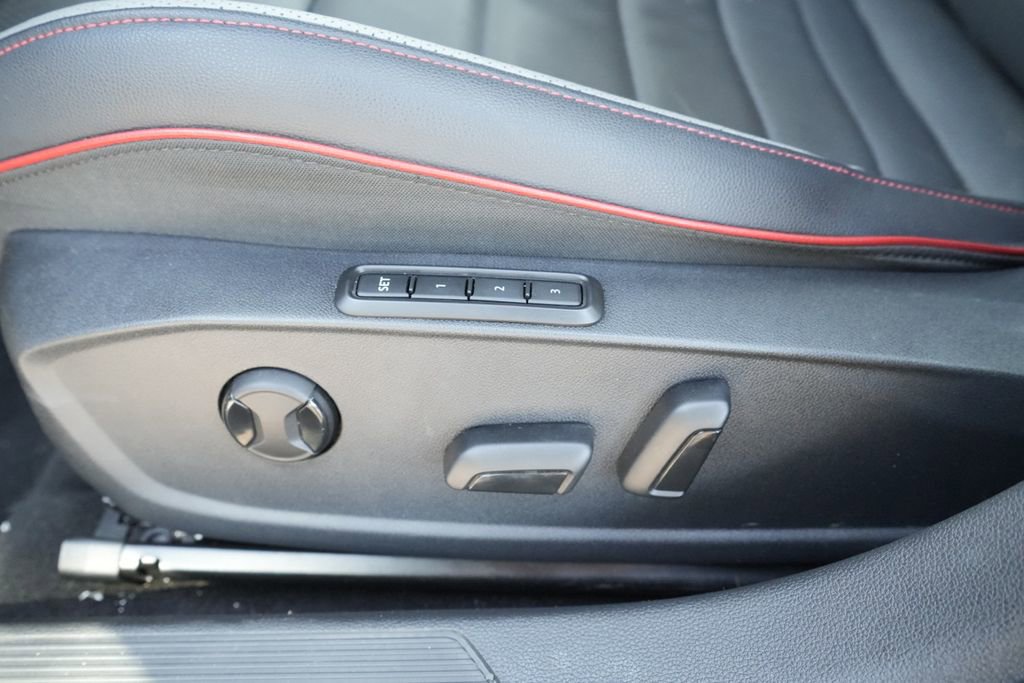 Used 2024 Volkswagen GTI SE w/ SE Leather Seats Package image 24