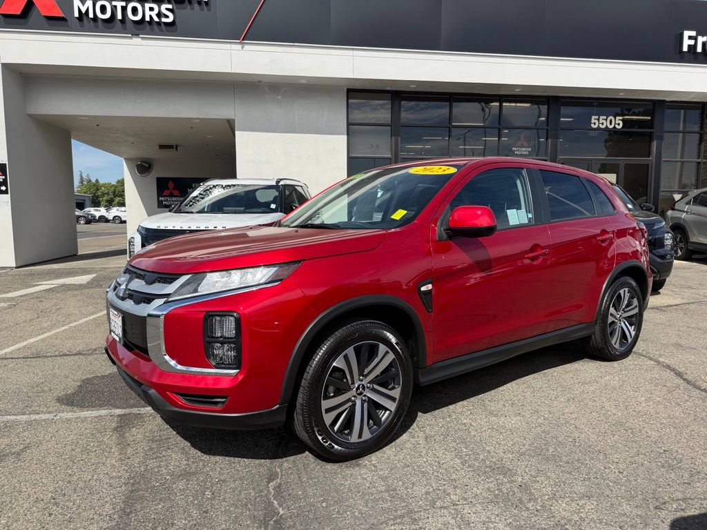 Used 2023 Mitsubishi Outlander Sport ES AWD/4WD image 4