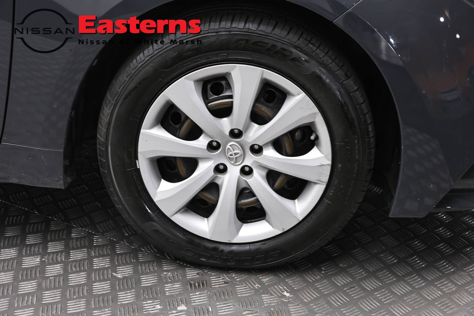 Used 2023 Toyota Corolla LE w/ Carpet Mat Package (TMS) FWD image 29