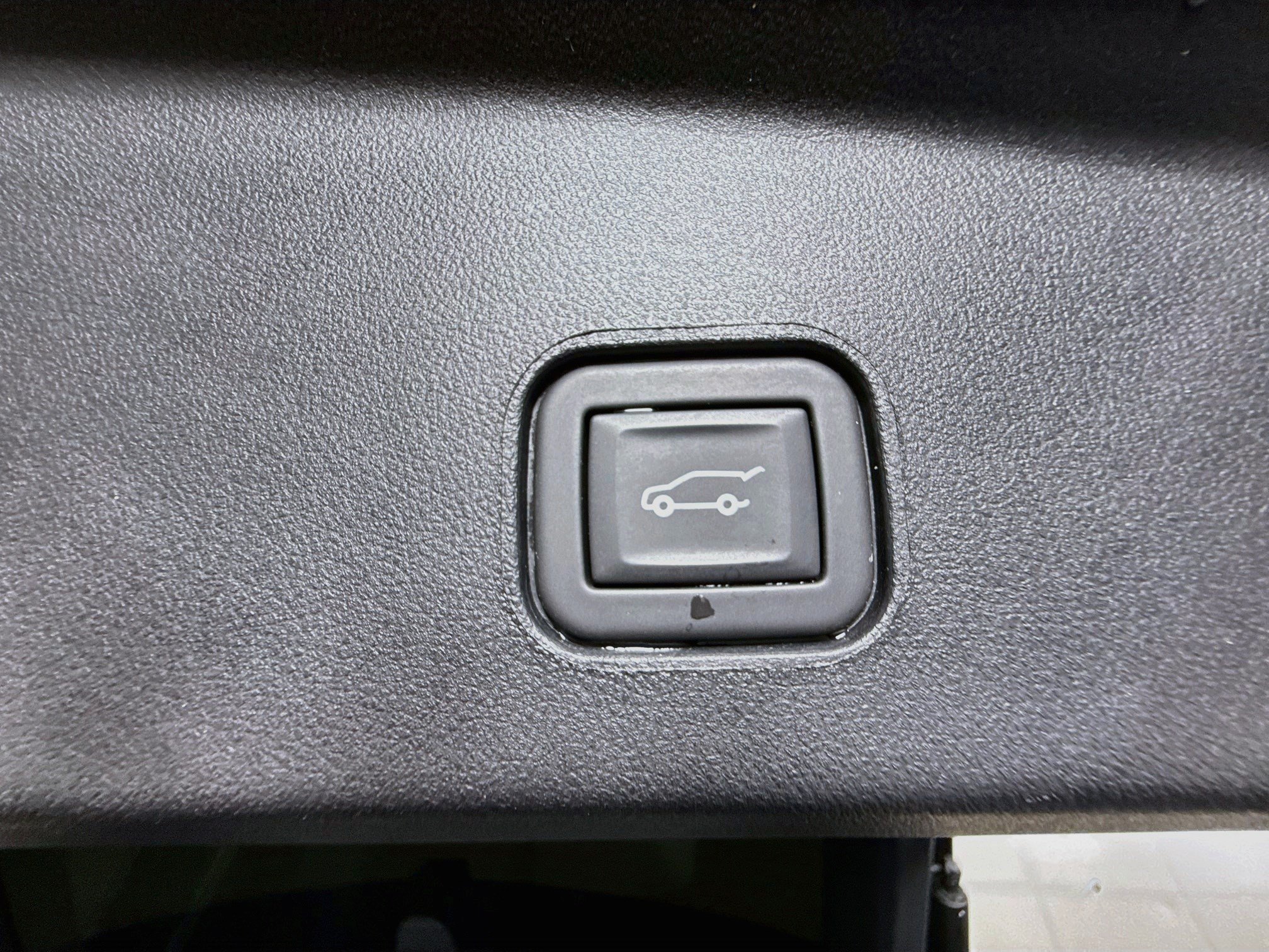 Used 2023 Cadillac Lyriq AWD image 43