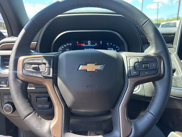 Certified 2024 Chevrolet Tahoe High Country w/ Premium Package AWD/4WD image 11