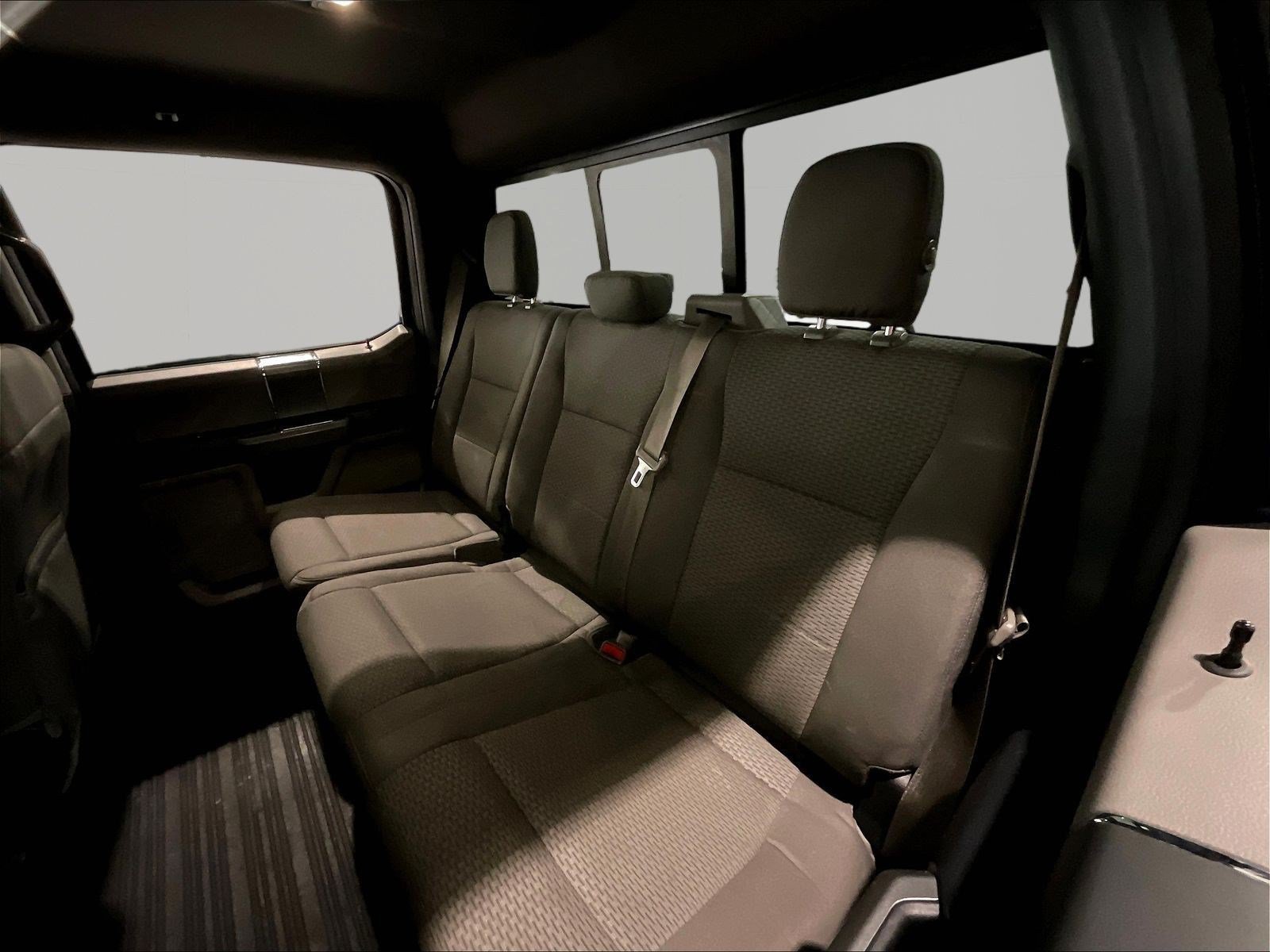 Used 2016 Ford F150 XLT w/ Equipment Group 302A Luxury AWD/4WD image 23