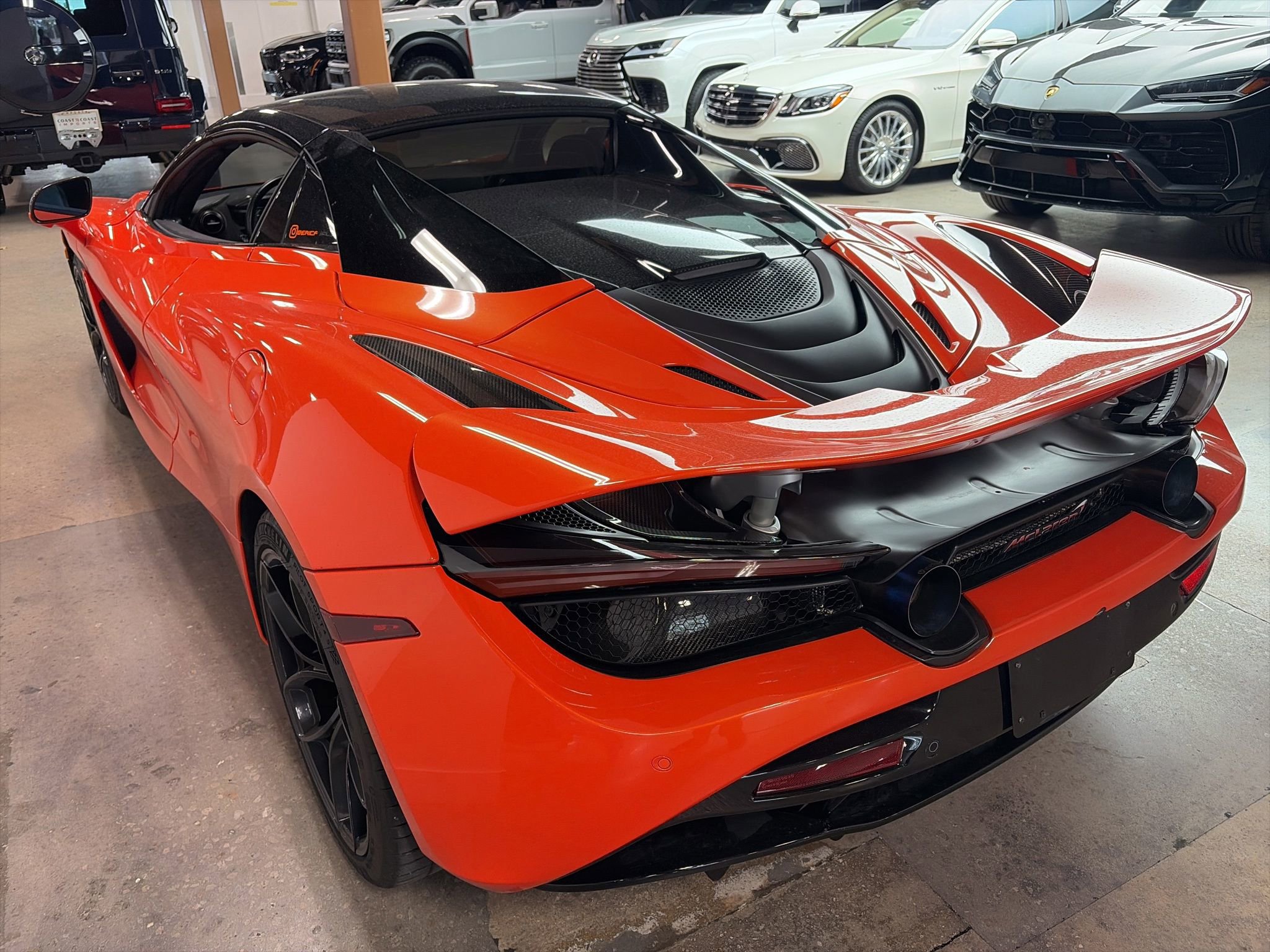Used 2022 McLaren 720S Spider RWD image 5
