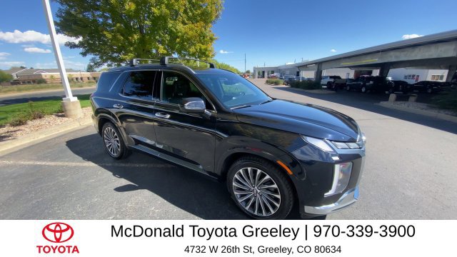 Used 2024 Hyundai Palisade Calligraphy AWD/4WD image 2