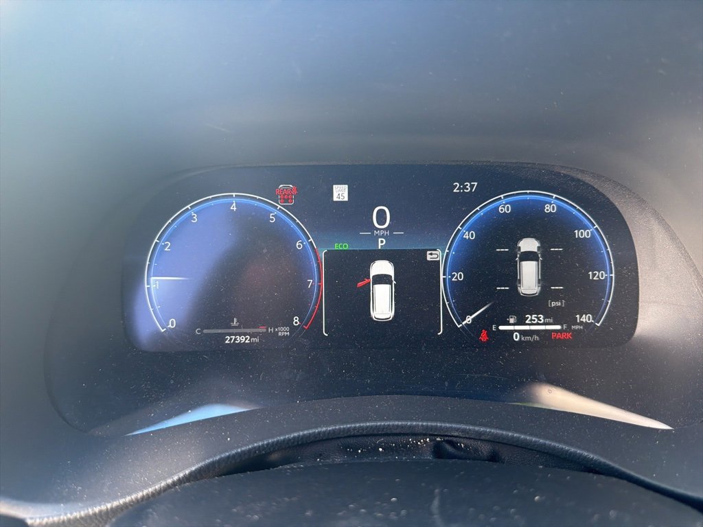 Used 2023 Toyota Highlander L image 15