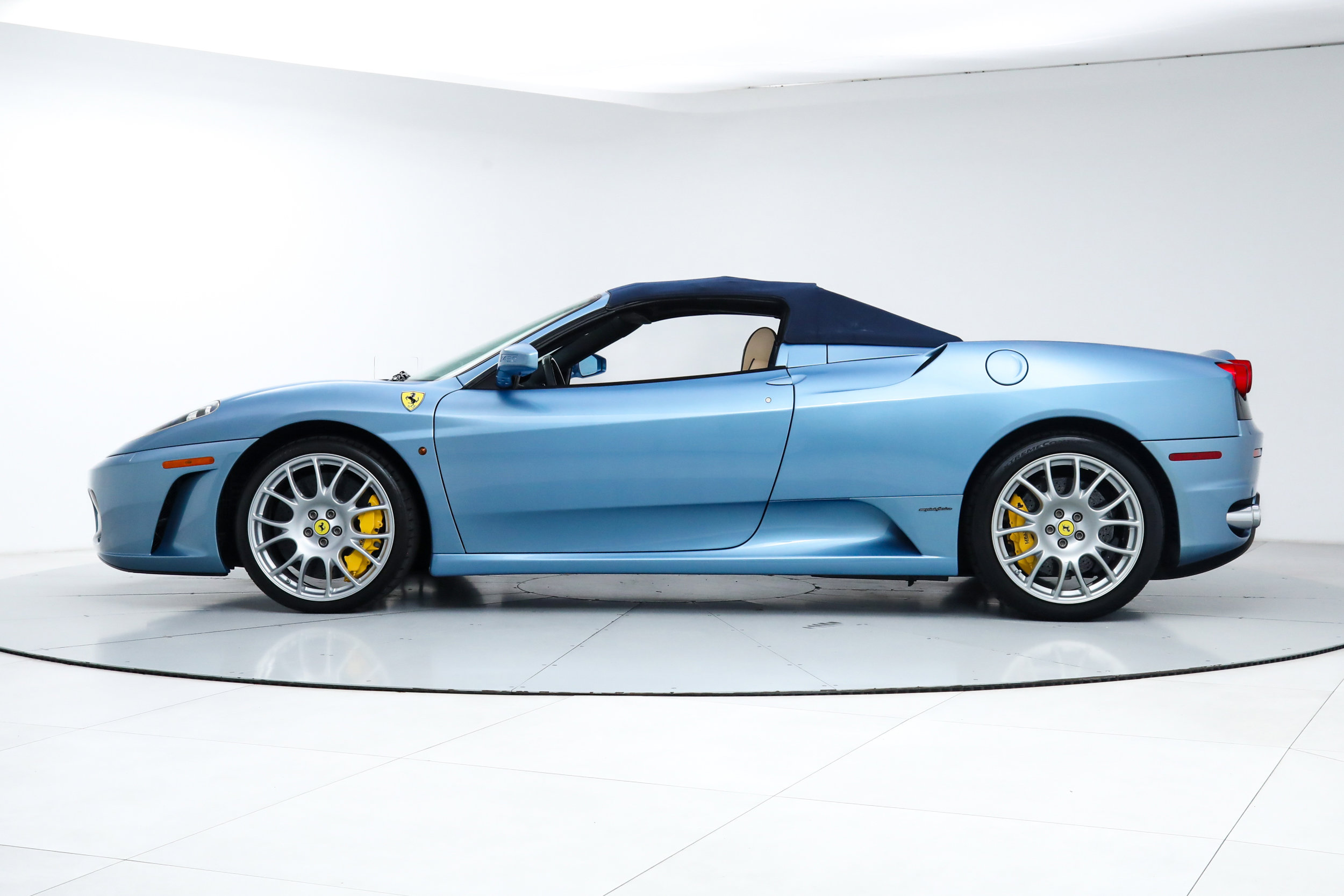 Used 2008 Ferrari F430 Spider RWD image 7